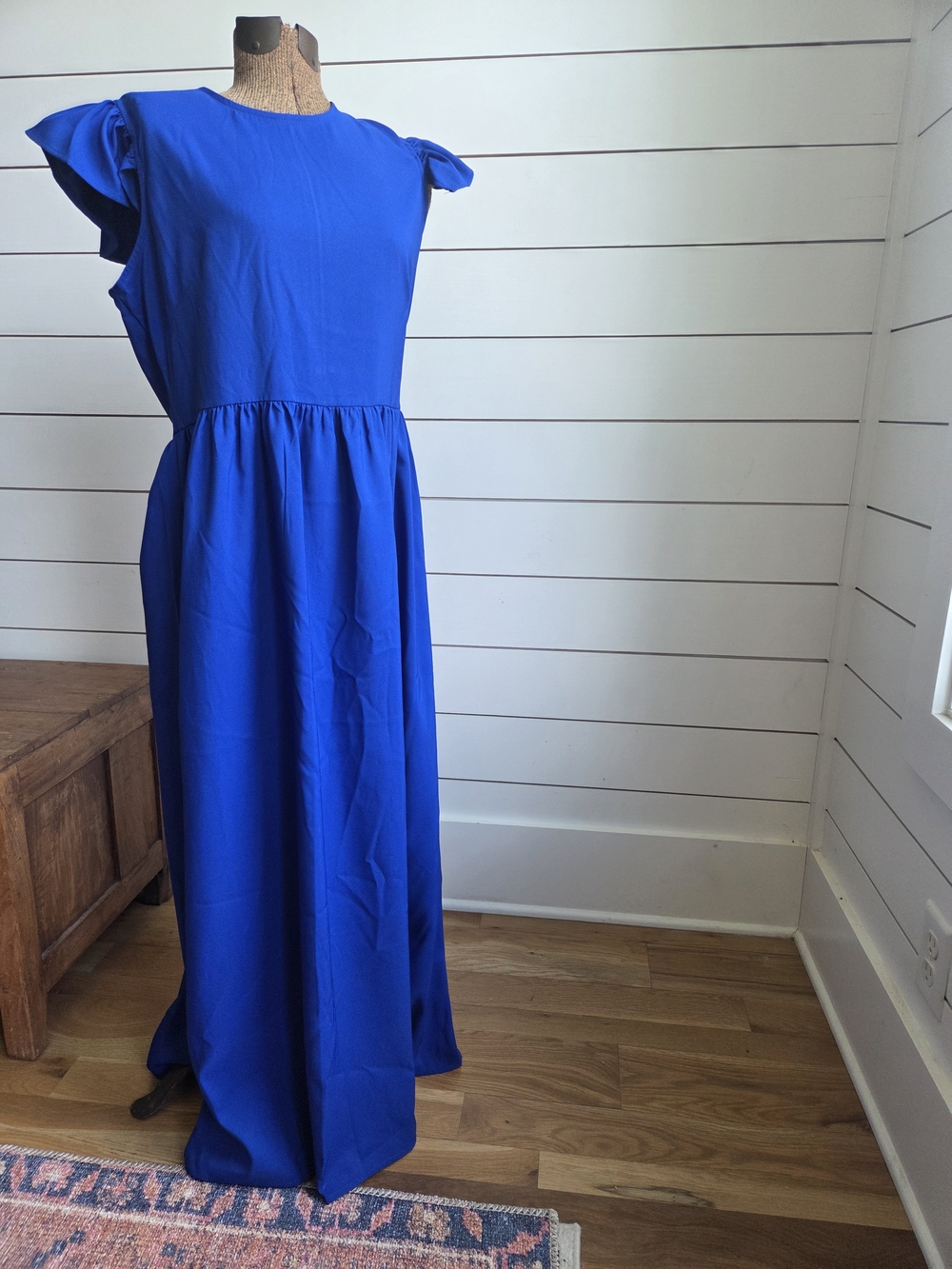 MISSLOOK Cobalt Blue Maxi Dress with Flutter Sleeves